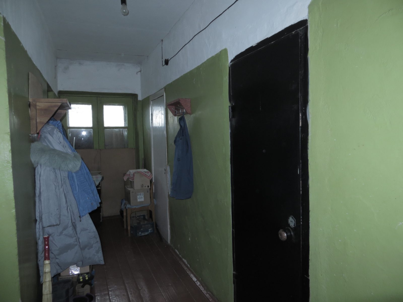 2 комнаты в общежитии  пгт Изоплит