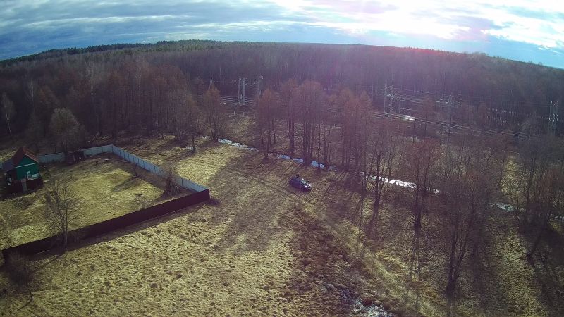 Земельный участок  11 соток  в  пгт Редкино