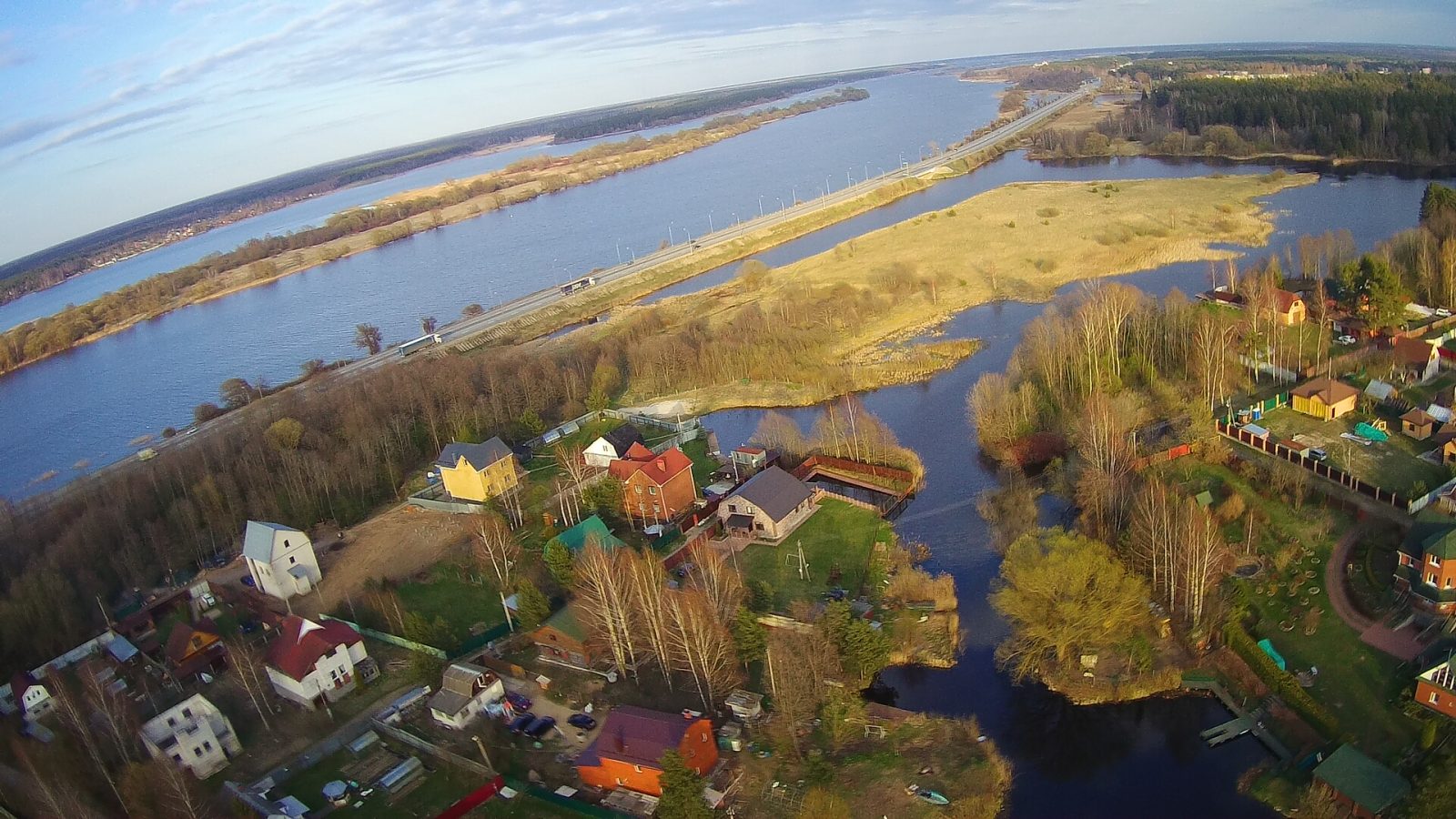 Земельный участок в  с. Городня