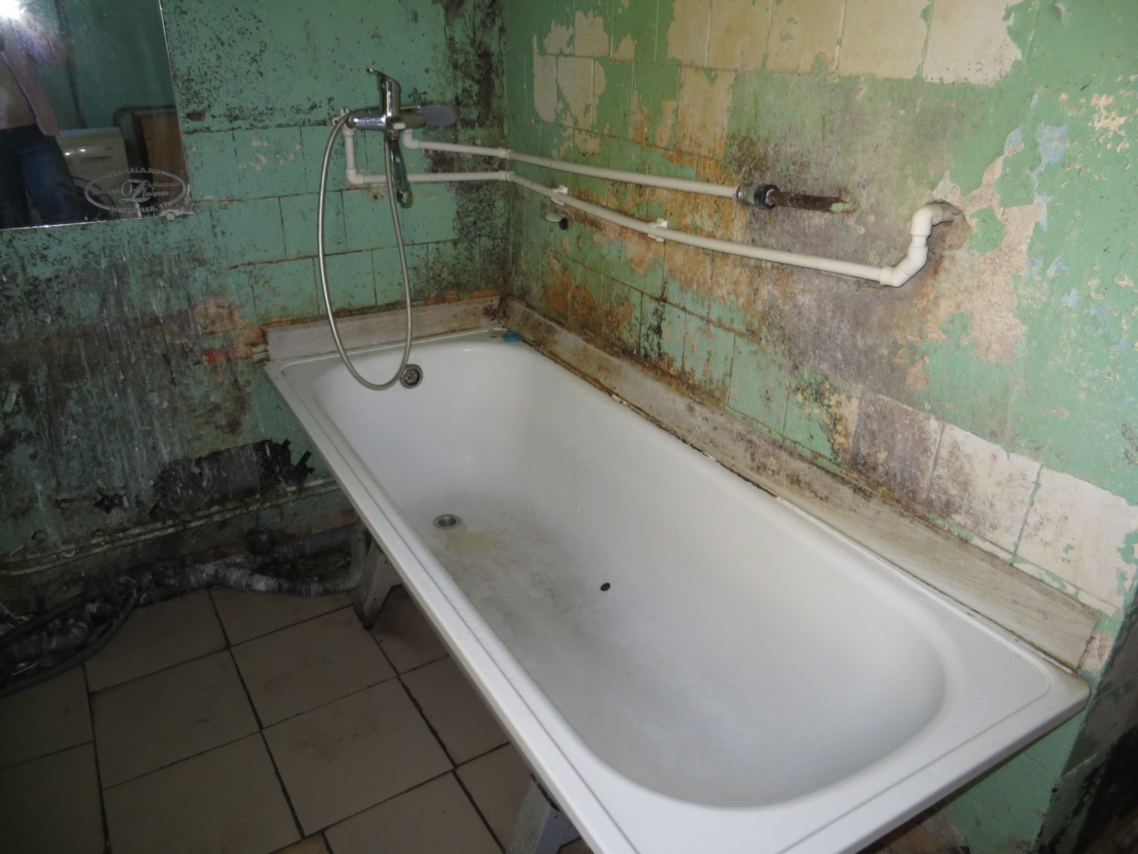 Комната  19,6 кв.м.  пгт Редкино